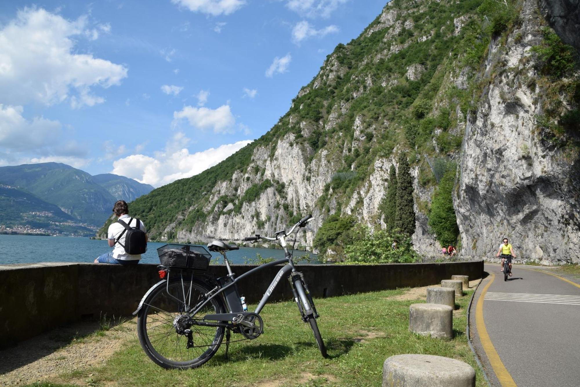Angelo&Mari Mountain Lake Iseo Hospitality Marone Esterno foto